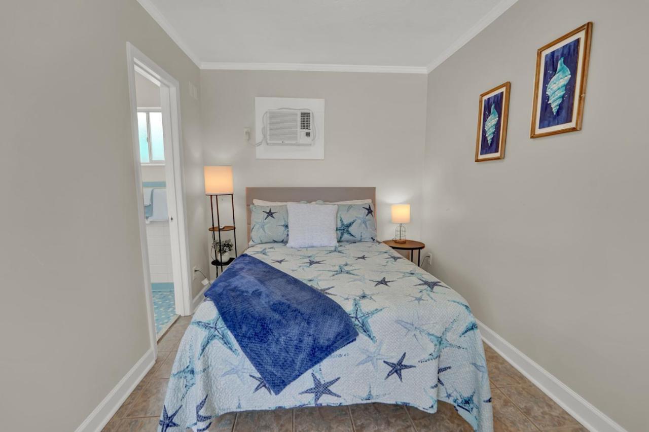 Sea Foam Suites Lower Grand Lagoon Exterior foto